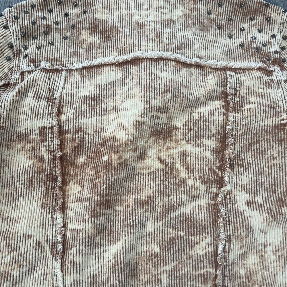 POL Rock N Roll Studded & Distressed Corduroy Jacket Beige Brown Medium - Picture 10 of 11